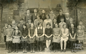 Photograph of pupils of Hook School, 1928