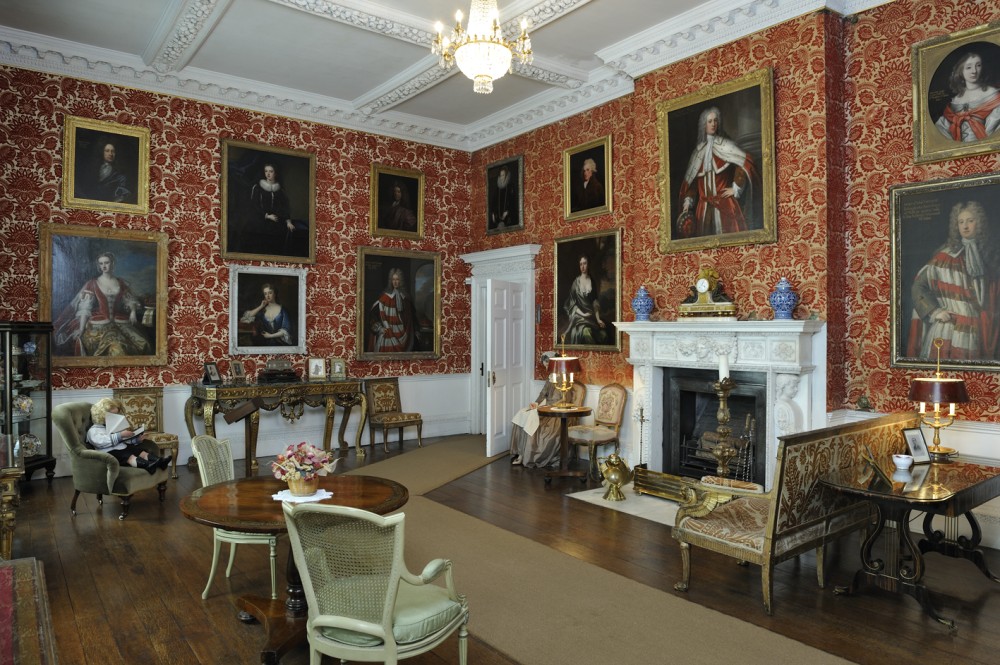 Art and Interiors
