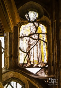 Medieval glass at St. Mary's Lydiard Tregoze: Figure of a man