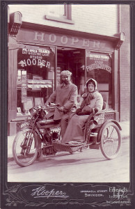 Photograph of Swindon photographer William Hooper & Mary Hooper, 1912