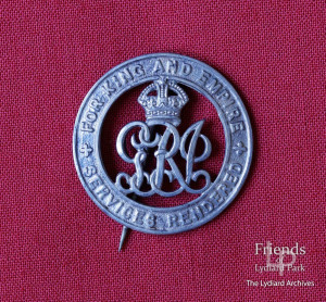 Silver War Badge belonging to 6th Viscount Bolingbroke, World War I