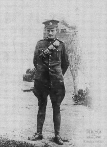 Photograph of Mervyn Edmonds (1893-1956) in World War I uniform